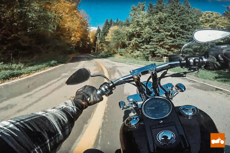 Why Do Bikers Wave At Each Other? 9 Friendly Tips For Car Drivers